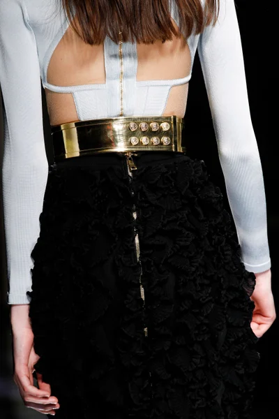 Look 43
